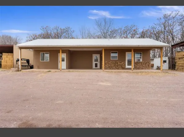 17 Alamillo Rd, San Acacia, NM 87831