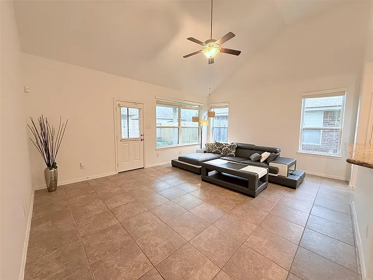 30515 Woodson Trace Dr — Photo 14