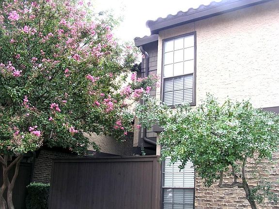 3rd image of 4800 Northway Dr APT 12C