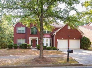 7729 Waterlace Dr, Fairburn, GA 30213