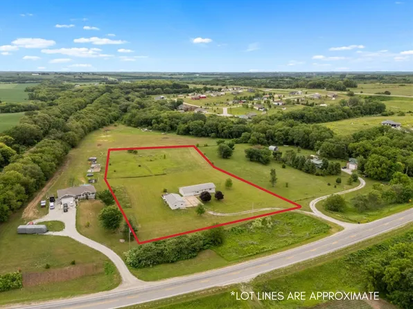 58653 284th St, Malvern, IA 51551