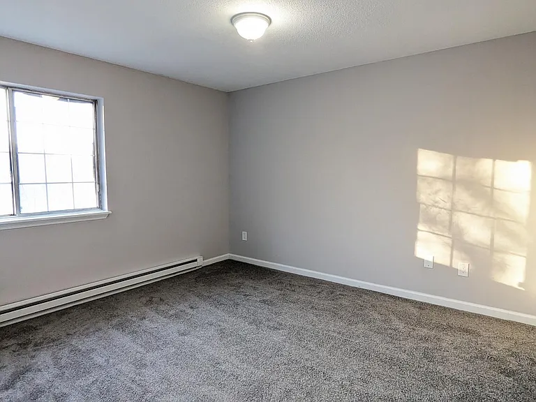 1358 Meriden Rd #15 — Photo 6