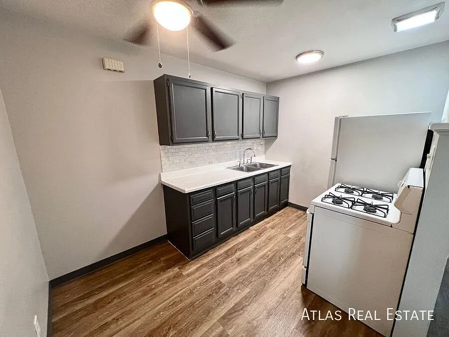 Showings Available Today with Move in Special! — Photo 4