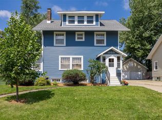 1105 Maplewood Dr NE, Cedar Rapids, IA 52402