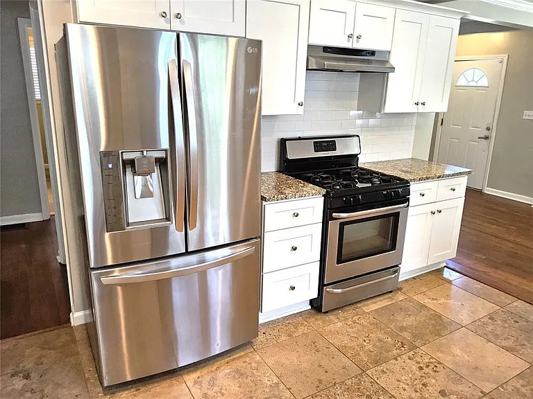 740 Pasley Ave SE — Photo 4