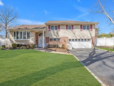 9 Osage Drive, Huntington Station, NY, 11746