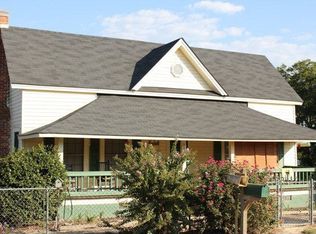 506 Sutton Rd, Tifton, GA 31794