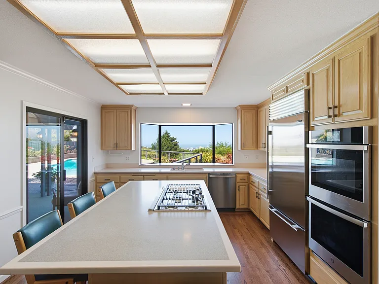 1806 Sebastian Dr — Photo 41