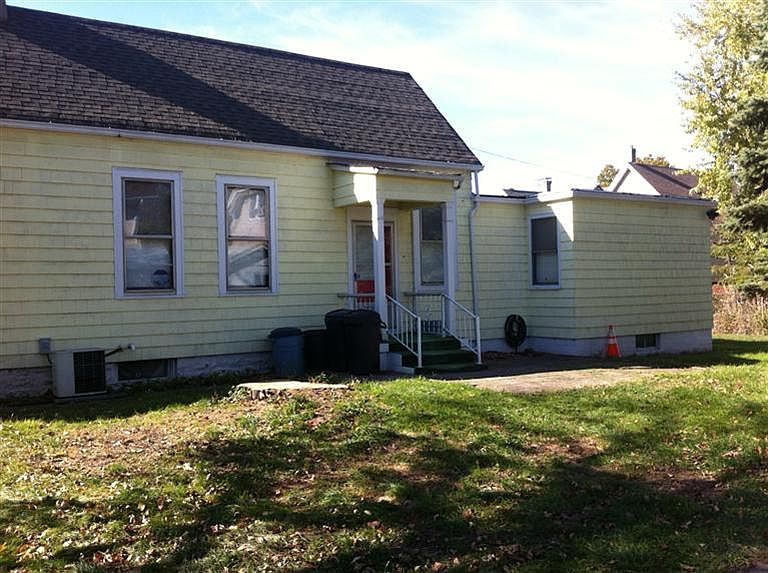 2nd image of 8 Township Ave