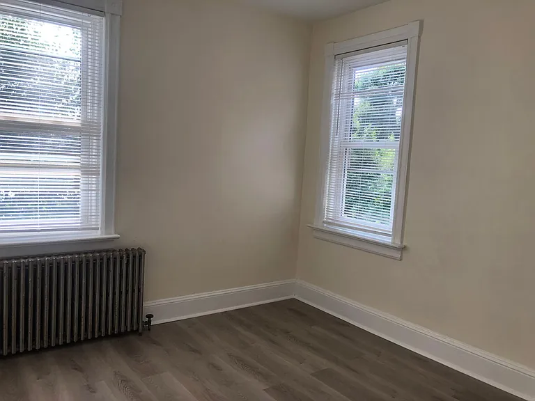 181 Anderson St — Photo 12