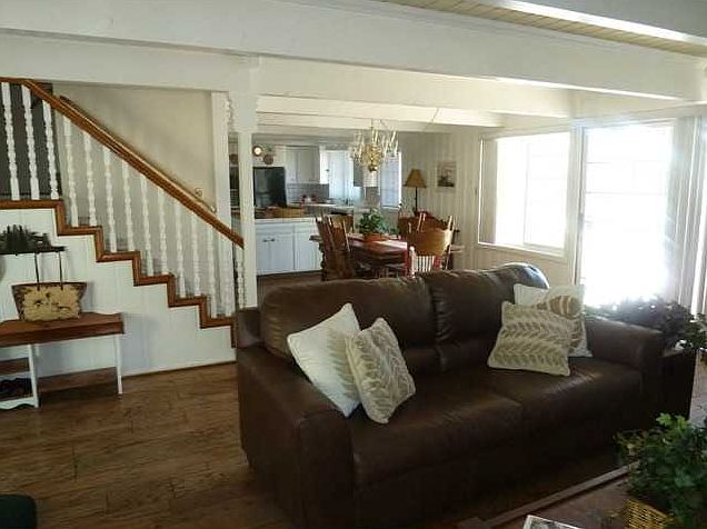 1st image of 28738 Palisades Dr