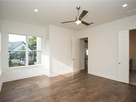 4th image of 3018 Sunridge Dr #7