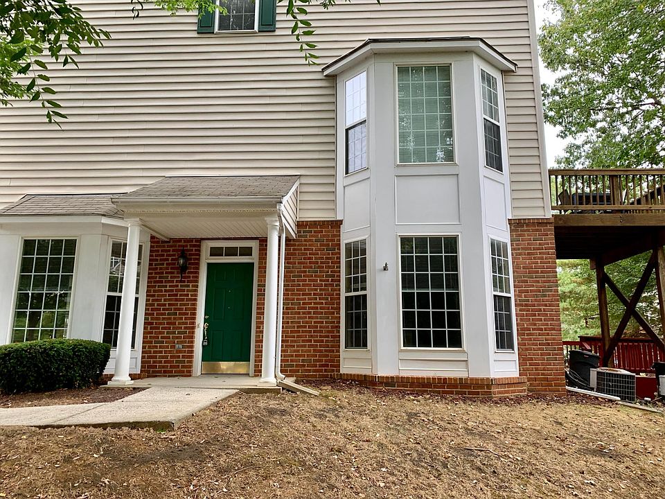 1st image of 76 Harbour Heights Dr