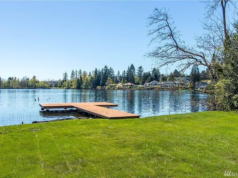 15819 Larch Way — Photo 9