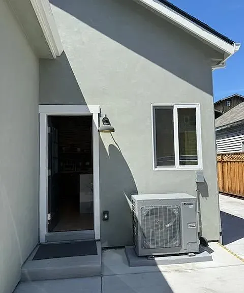 870 Cinnabar St — Photo 12