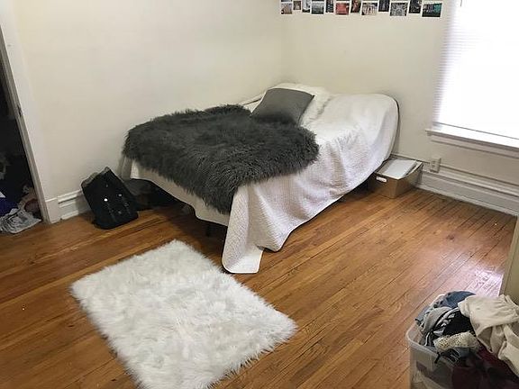 2nd image of 6561 N Lakewood Ave APT 3