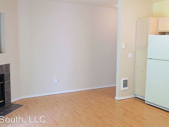 5th image of 31900 104th Ave SE APT C104