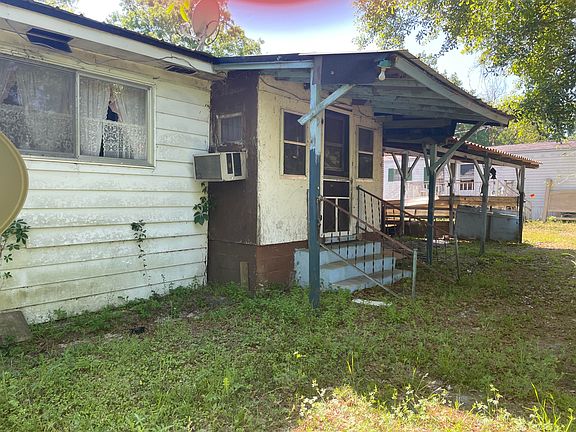 4th image of 740 Railroad Ave