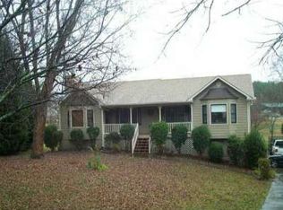 126 Estate Dr, Cartersville, GA 30120
