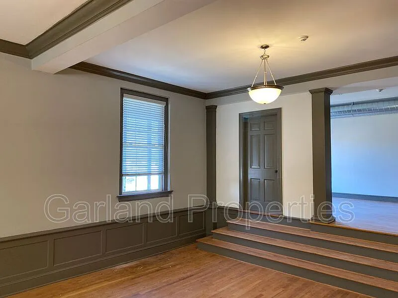 Studio, 1.0 bath, 1304 sqft, $1,950 — Photo 4