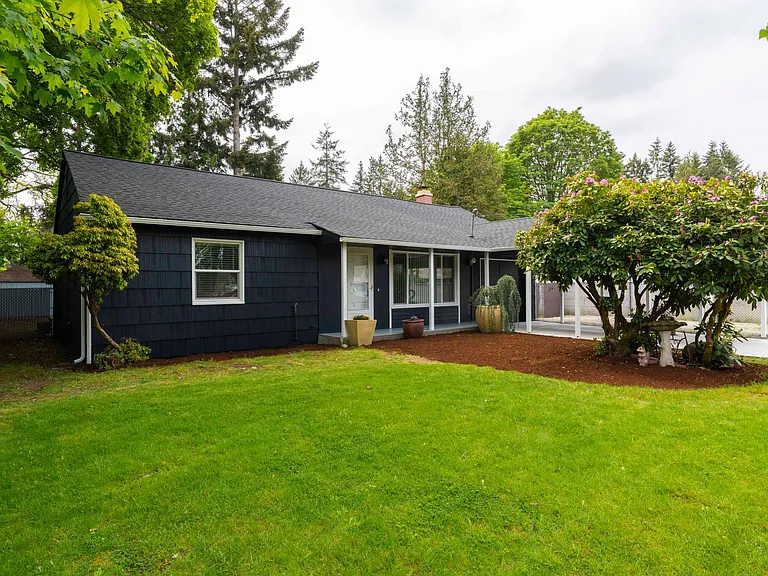 9006 Highland Ave SW — Photo 6