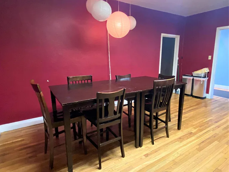 252 Linden St #A — Photo 8