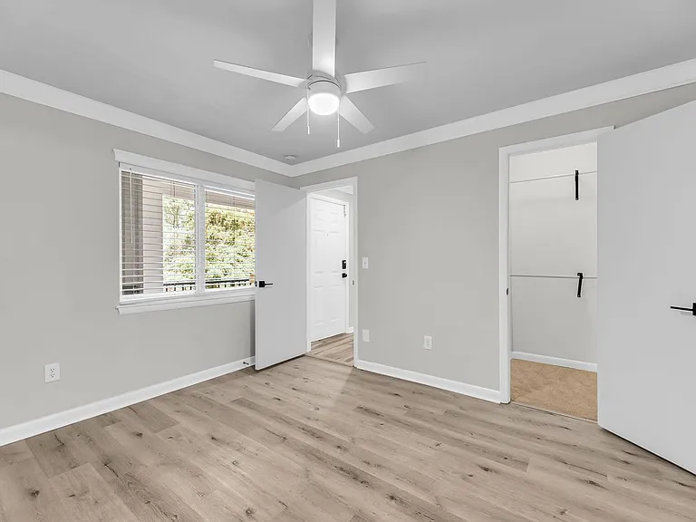 266 Alexandra Dr #11 — Photo 14