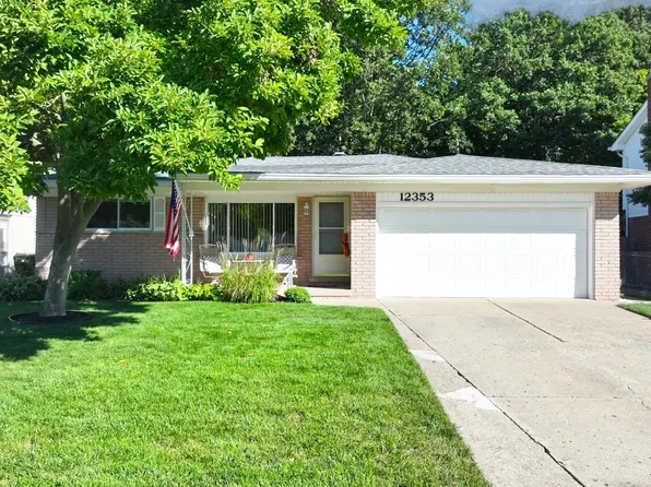 12353 Mair Dr, Sterling Heights, MI 48313