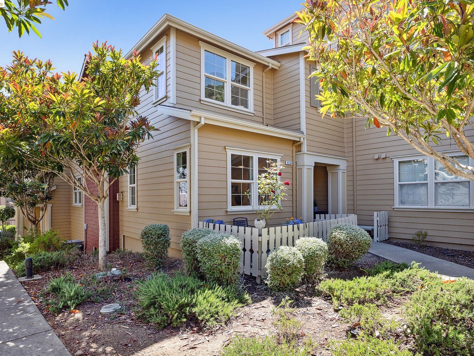 6134 Old Quarry Loop, Oakland, CA 94605 | Zillow