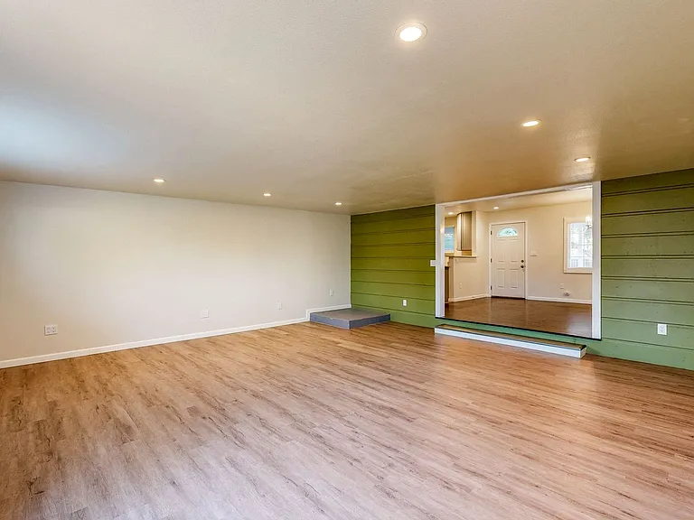 1720 Ditty Ave #A — Photo 17