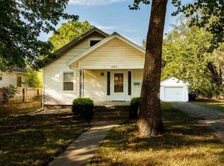 2222 SW Hazelton Ct, Topeka, KS 66606