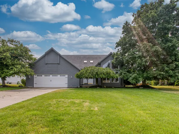 6658 Crystal Downes Ct SE, Caledonia, MI 49316