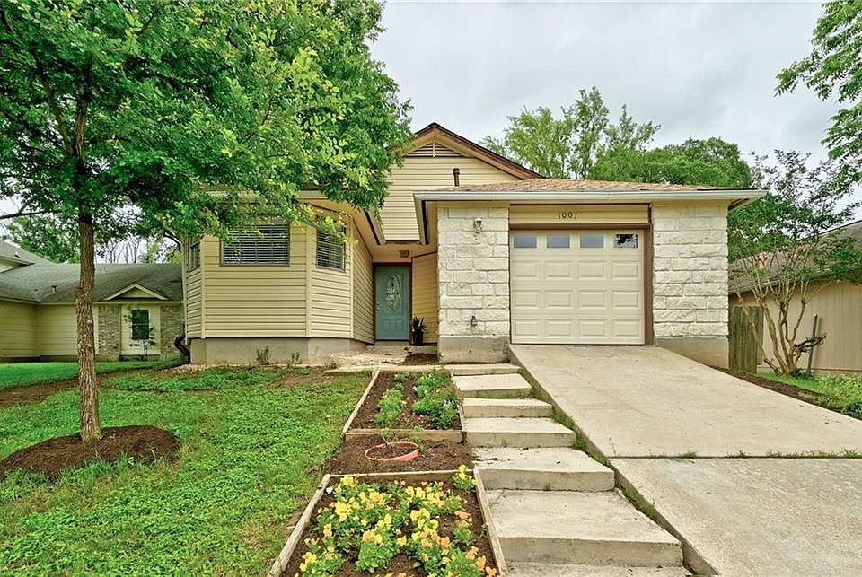 1st image of 1007 Glen Oaks Ct
