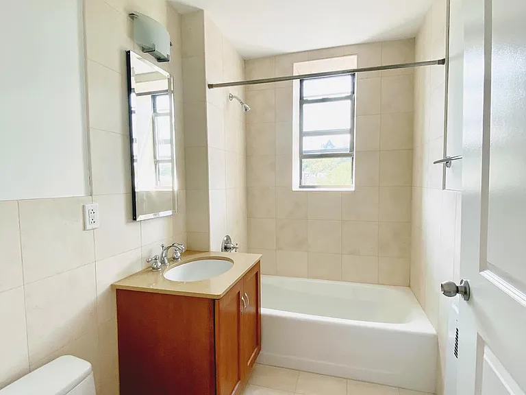 2601 Frederick Douglass Blvd #PH1 — Photo 6