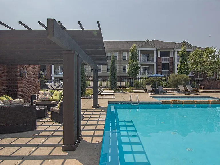 Clifton Park Apartment Homes — Photo 32
