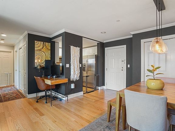 5th image of 65 Chelsea St APT 305