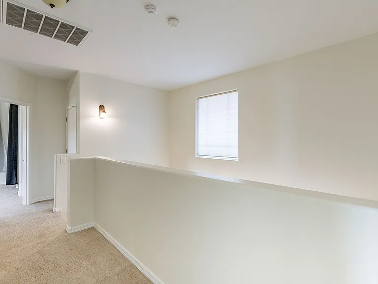 7416 S 27th Pl — Photo 14