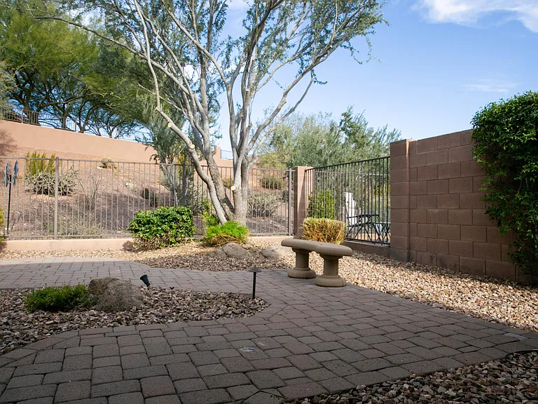 1814 W Eastman Dr — Photo 38