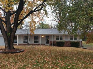 12634 Markaire Dr, Saint Louis, MO 63146