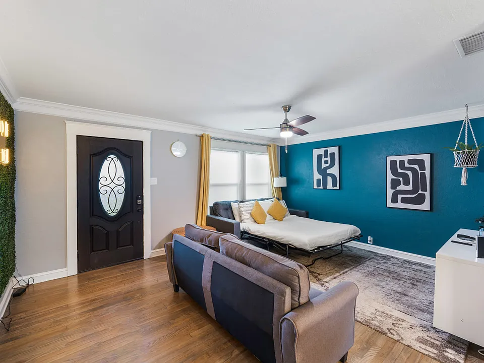 415 Circle Dr #ID1626238P