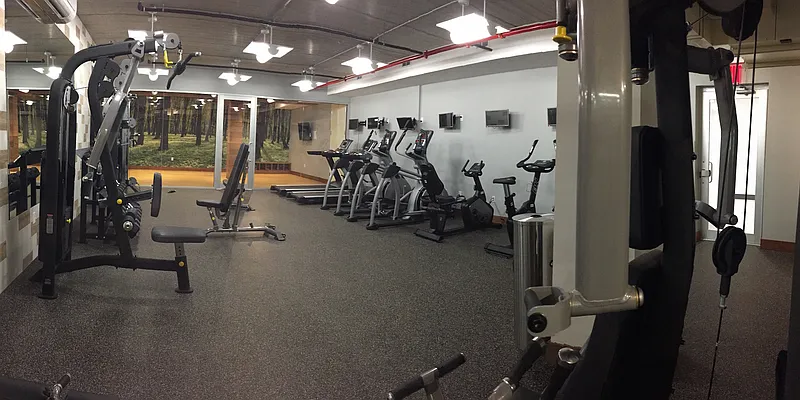 Rented by DYNY Inc | media 80