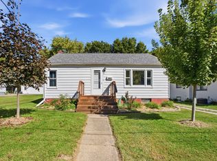 1211 Orange St, Muscatine, IA 52761