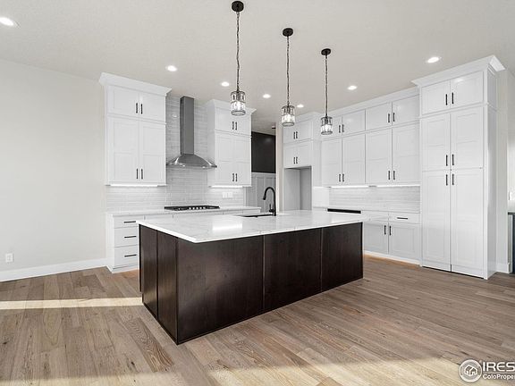 7th image of this home