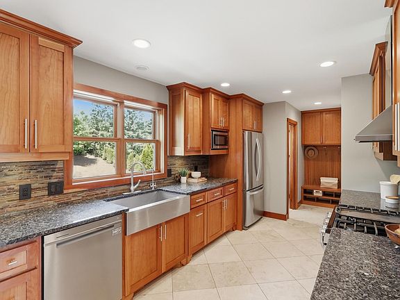 5th image of 2734 Shadow Wood Ct