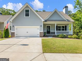 406 Sunset Dr, Statham, GA 30666