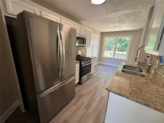 5th image of 6284 Malone Rd