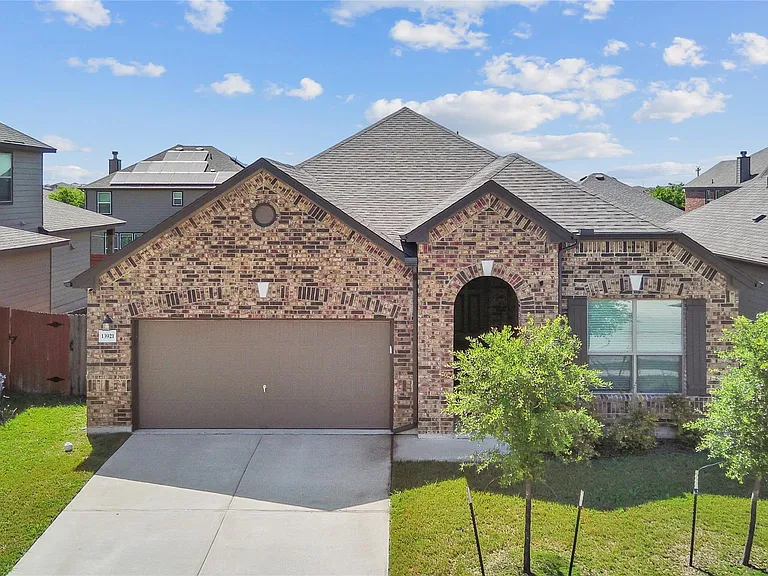 13921 Abraham Lincoln St — Photo 34