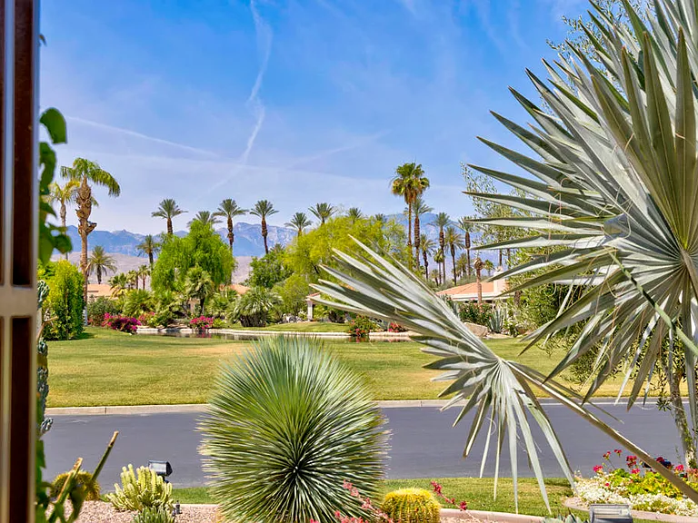 75105 Spyglass Dr — Photo 3