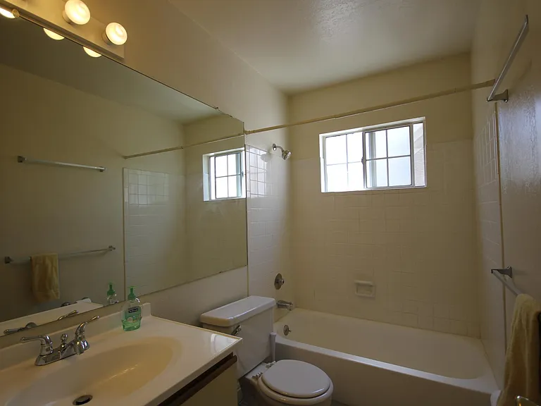 3120 E Van Teylingen Dr #C — Photo 14