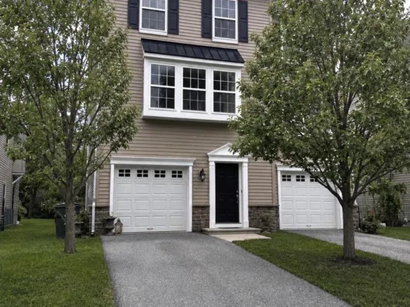 602 Cinnaminson St, Riverton, NJ 08077
